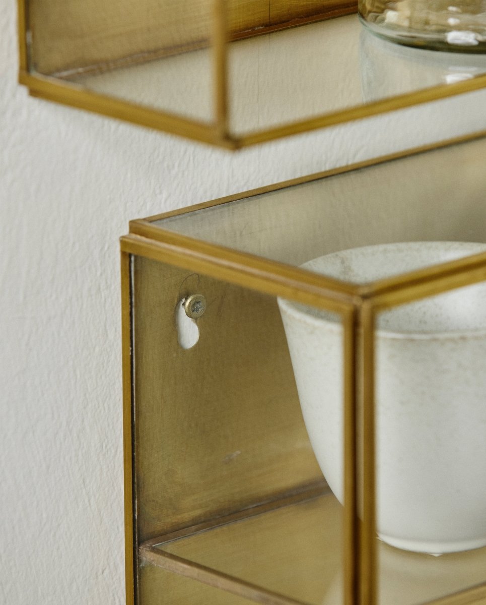ADA vægskab i jern, M, 50x35 - guld finish - naordal.com