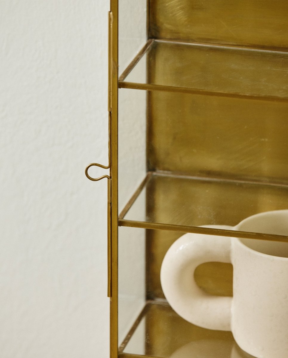 ADA vægskab i jern, S, 40x20 - guld finish - naordal.com