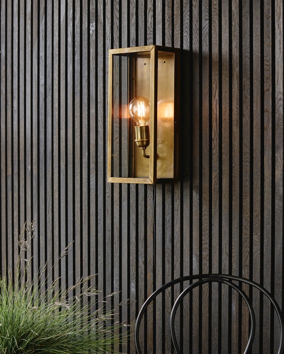EOS væglampe / udendørslampe - h40 cm - messing finish - naordal.com