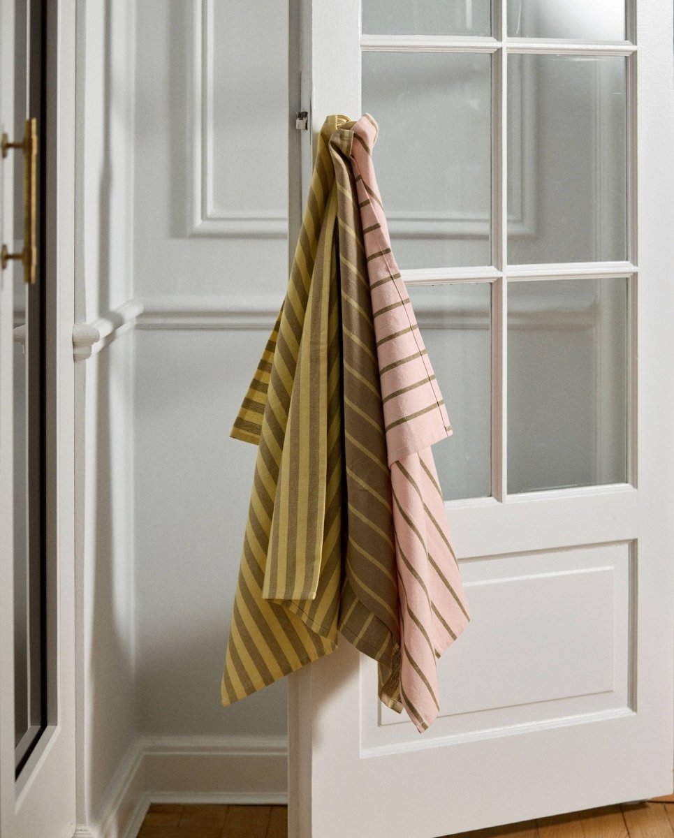 KINU viskestykke, stribet - gul/beige - naordal.com