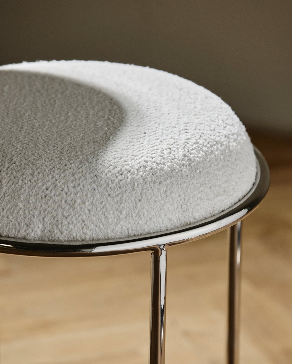 KOMATI skammel - råhvid - naordal.com