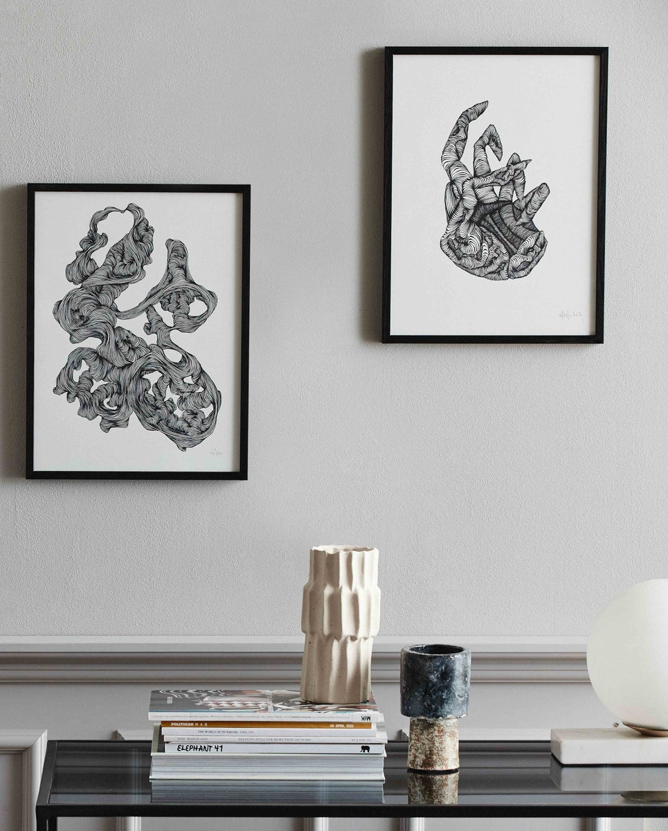 HAND illustration i blæk med ramme - 40x30 cm - sort/hvid