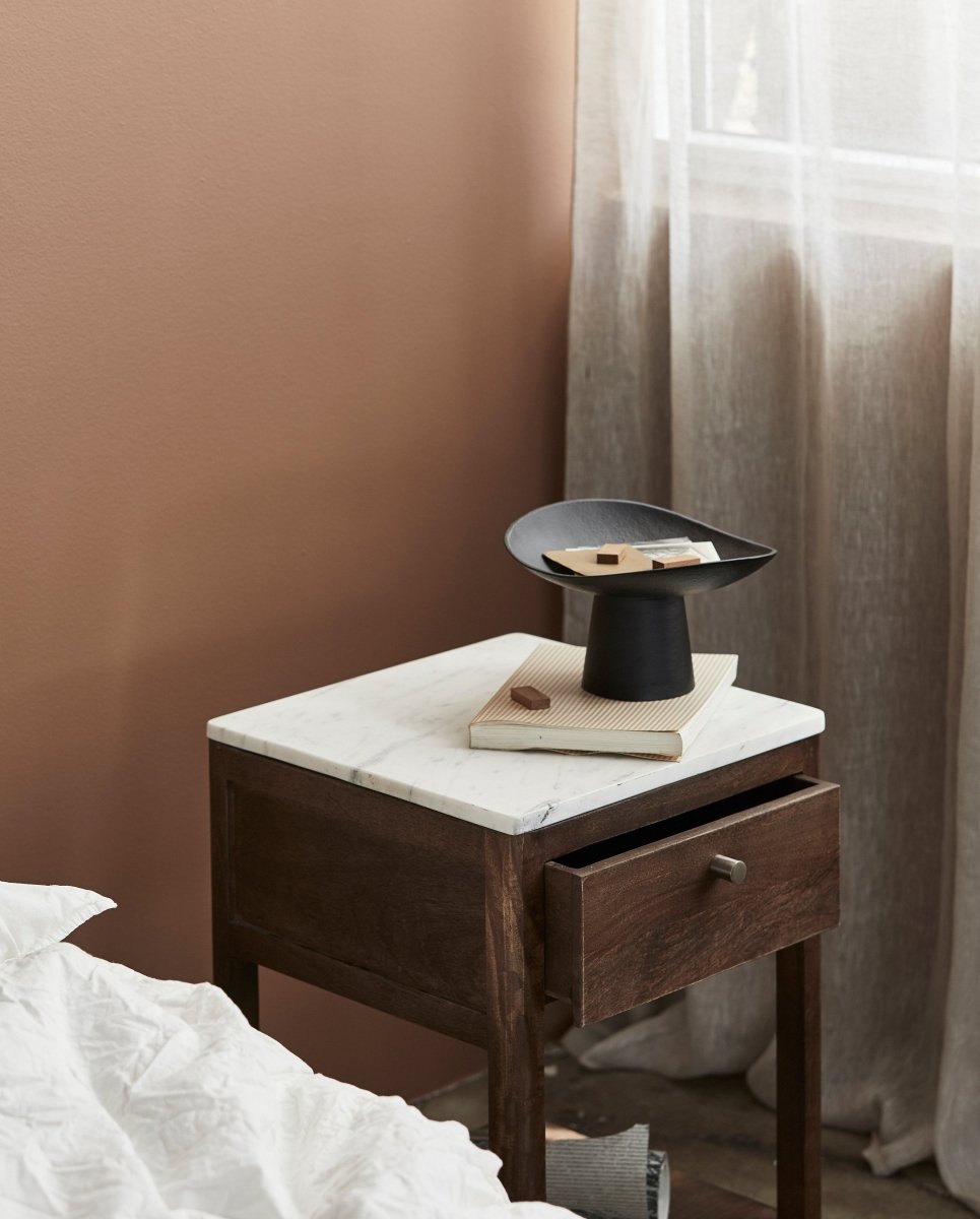 BILLE sengebord - brun/hvid marmor - naordal.com