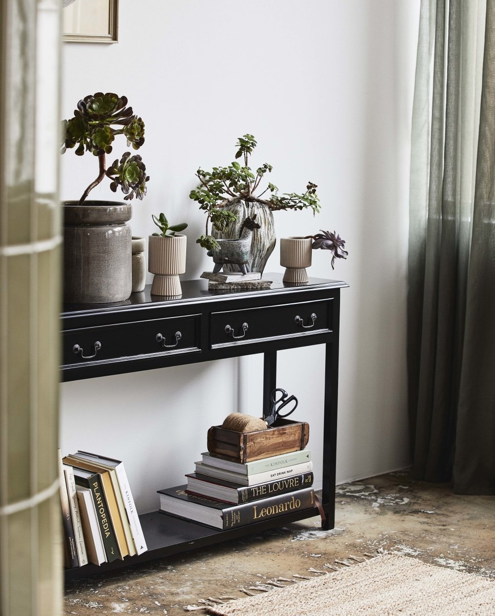 MOSS konsolbord i træ med skuffer - 122x33 - sort - naordal.com