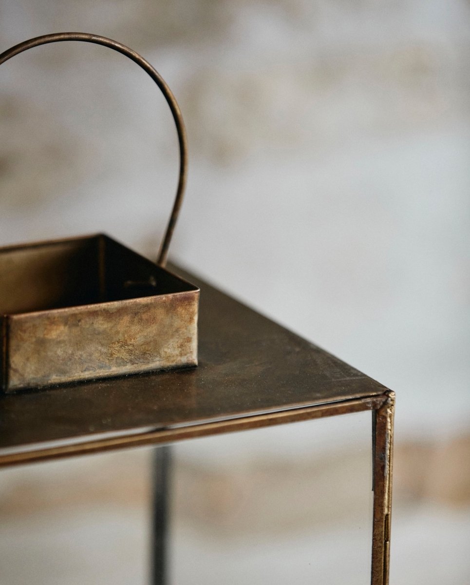 ANTIQUE lanterne i jern - h27 cm - guld finish - naordal.com