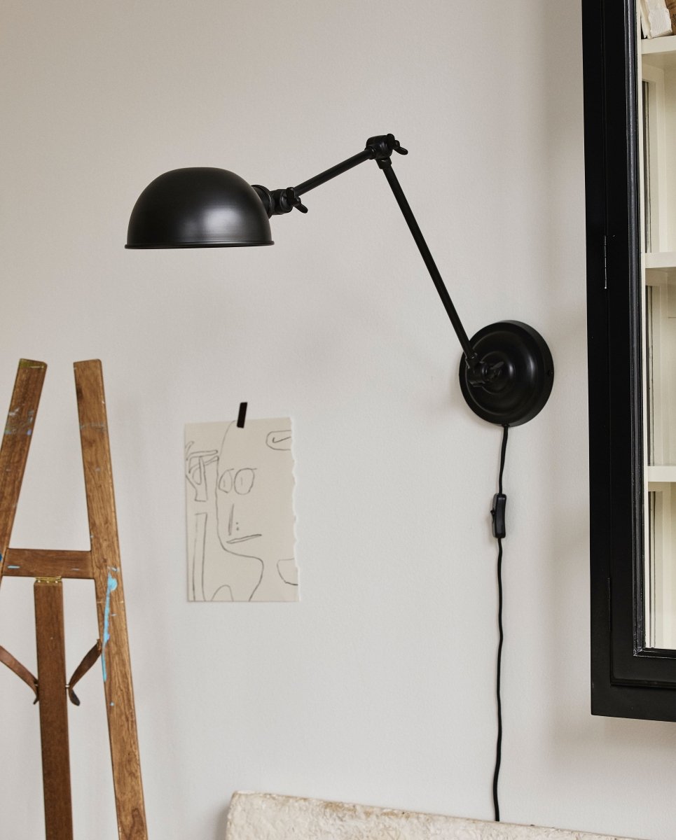AURA væglampe - L71 cm - sort - naordal.com