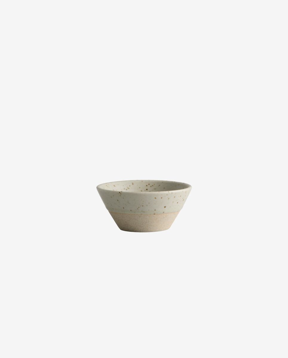 GRAINY konisk skål i keramik - h3,5 cm - sand - naordal.com