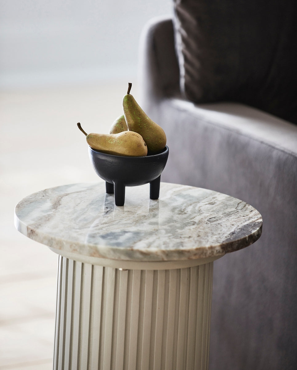 ERIE rundt sidebord i træ og marmor - ø40 cm - råhvid, brun, beige