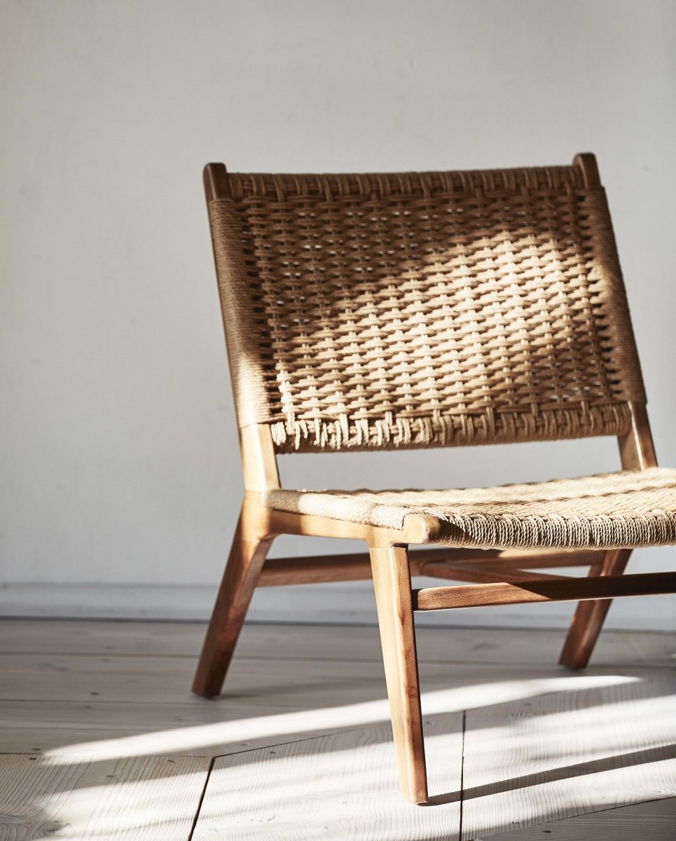 CLUB loungestol i teaktræ med flet - natur - naordal.com