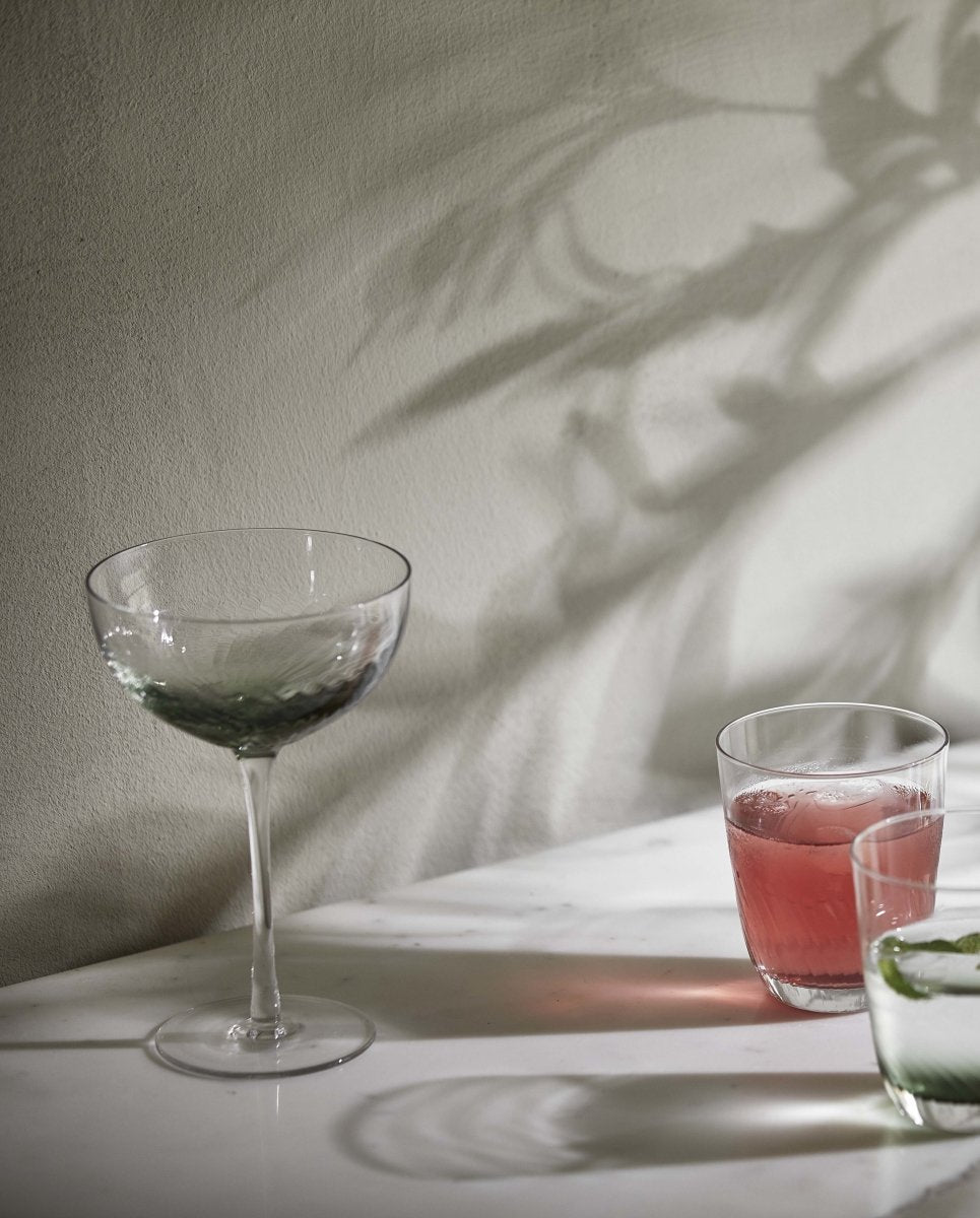 GARO cocktailglas - h18 cm - klar glas/grøn - naordal.com